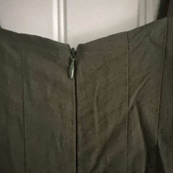 Taylor Women's Square-Neck Sleeveless Wide-Leg Jumpsuit Olive Green Green Size 4 - Picture 11 of 12